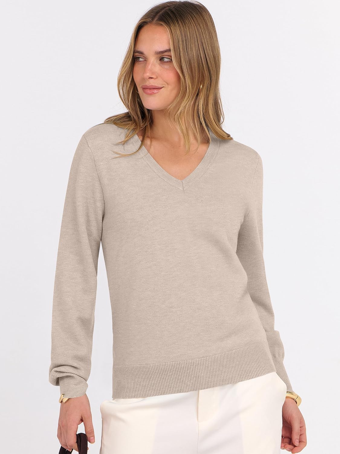 ANRABESS Womens Long Sleeve V Neck Sweaters 2025 Fall Casual Classic Soft Loose Fit Basic Pullover Jumper Top